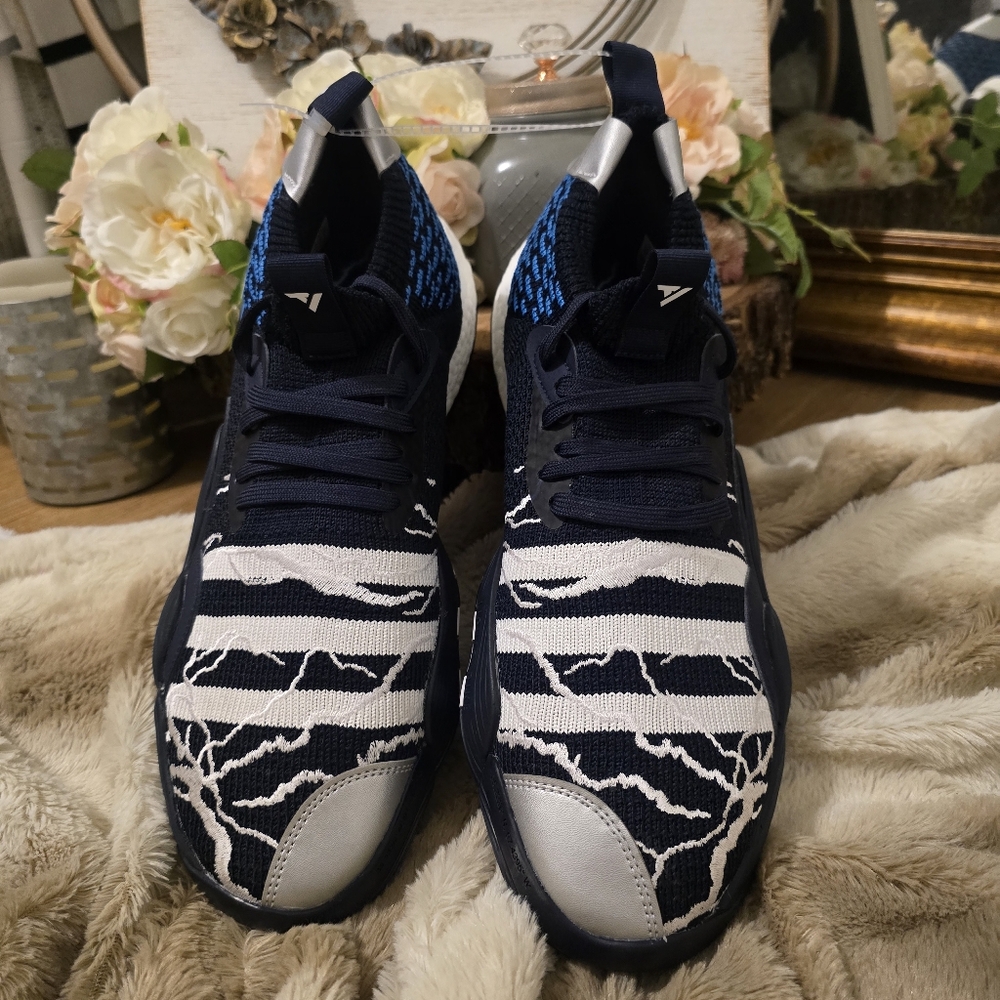 Trae Young Adidas